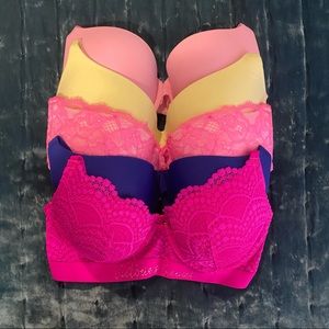 VS Bra Bundle 32C NWOT or Like New!